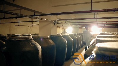 成都盎柒弱電—酒廠窖池測溫儀有什么作用？